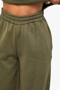 Jogger à jambe droite avec détails en pincage