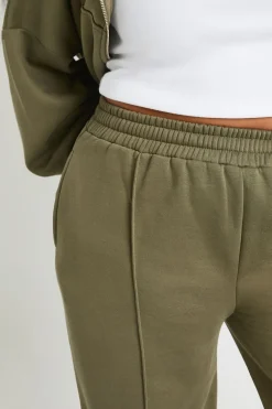 boohoo Jogger à jambe droite basique Plus Core avec détails pintuck<Femme Pantalons|Basiques