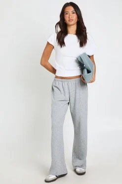 boohoo Jogger À Jambe Droite Coupe Ajustée En Molleton Bouclette<Femme Pantalons|Tons Neutres