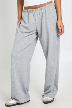 boohoo Jogger À Jambe Droite Coupe Ajustée En Molleton Bouclette<Femme Pantalons|Tons Neutres