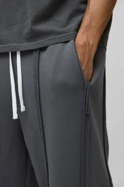 Jogger à jambe large extrême avec coutures exposées