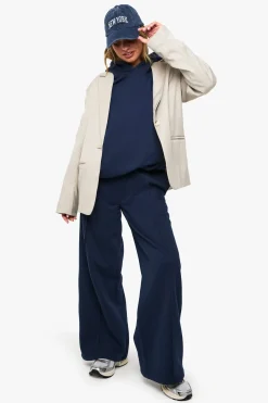 Jogger à jambes droites avec détails pintuck