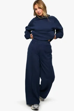 Jogger à jambes droites avec détails pintuck