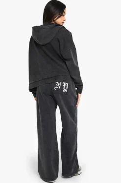 Jogger à jambes larges brodé NY