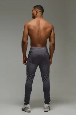 boohooMAN Jogger léger Active Gym pour homme<Homme Tout Afficher|Tout Afficher Activewear