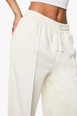 Jogger Long à Détail de Pin-Tuck et Jambe Droite
