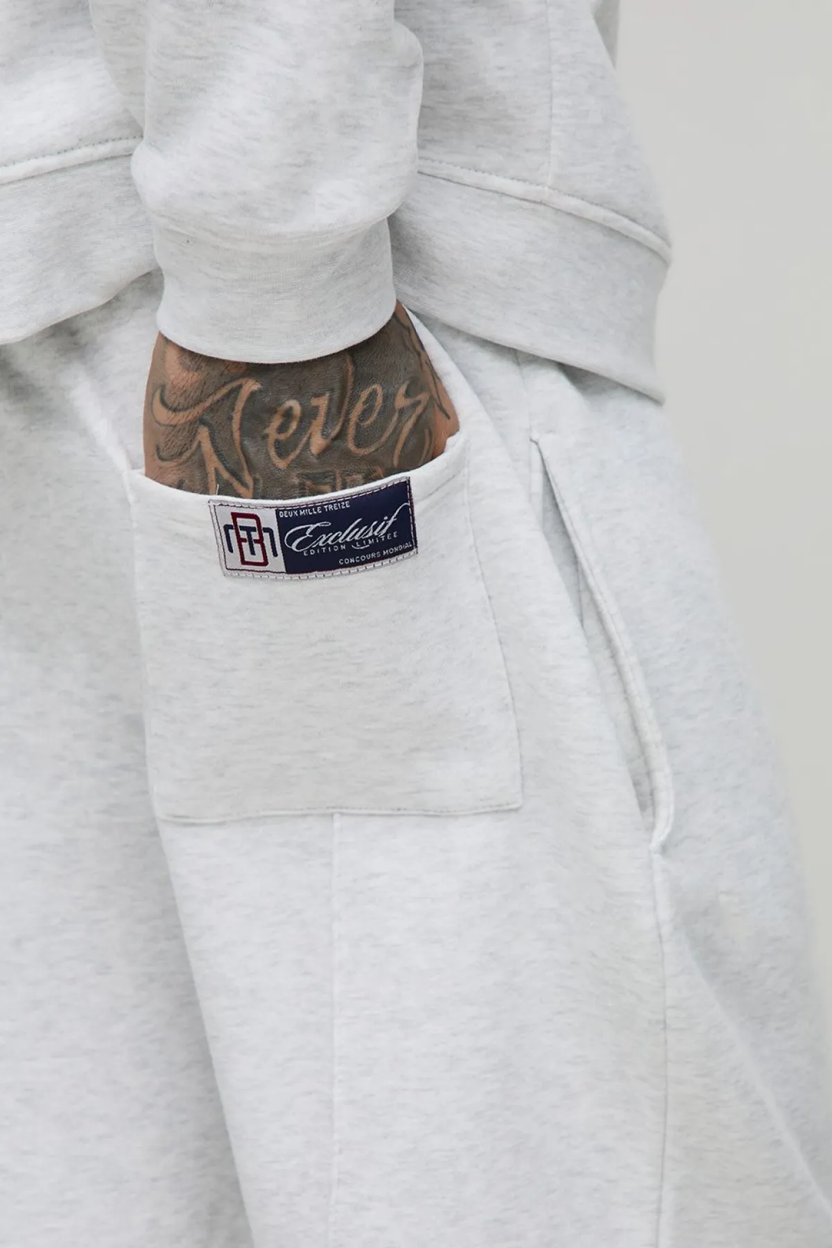 boohooMAN Joggers longs décontractés avec détails de couture à plis pincés<Homme Tout Afficher|Jogging