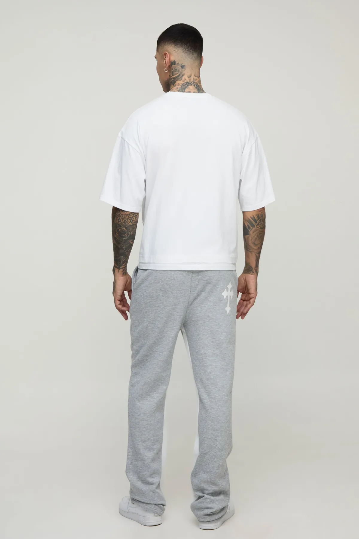 boohooMAN Jogger Tall Worldwide à imprimé croisé et empiècement évasé<Homme Tout Afficher|Jogging