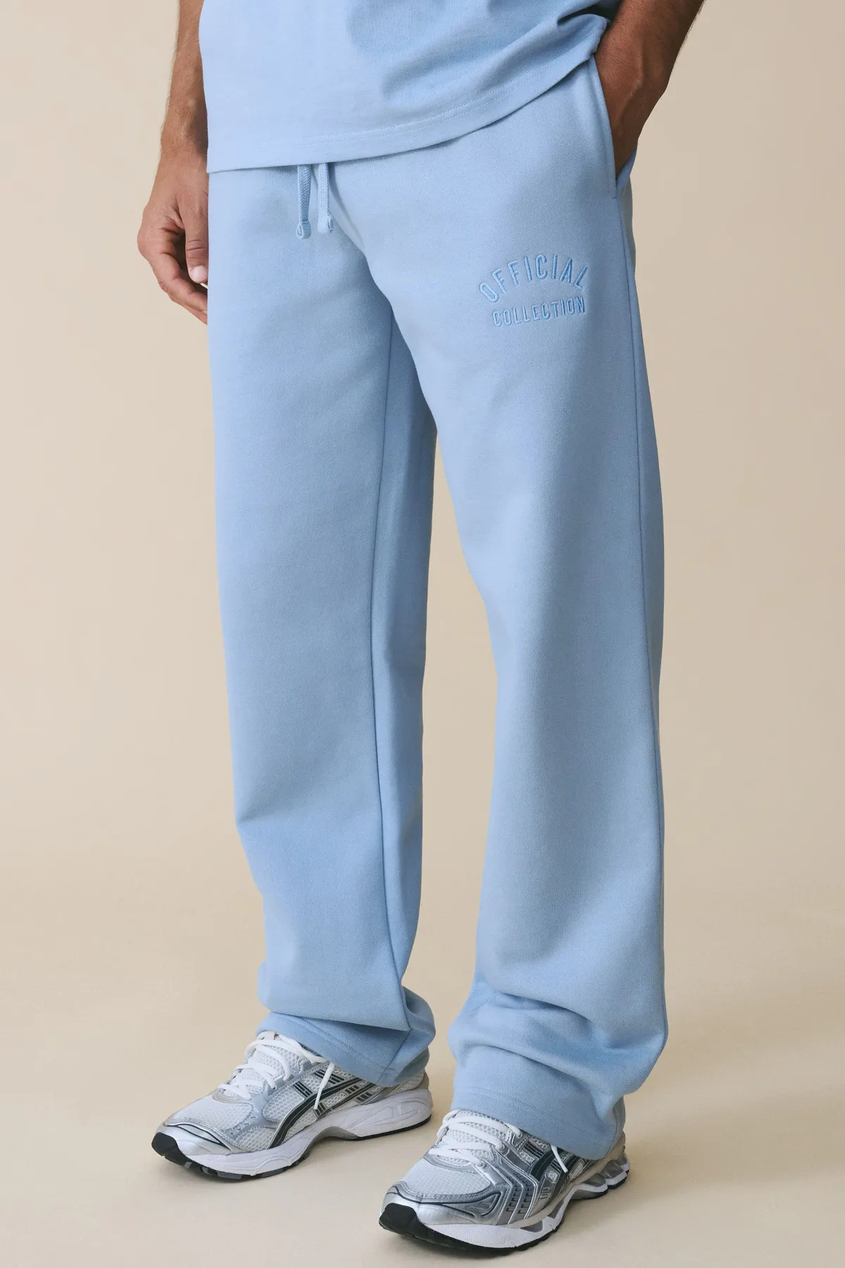boohooMAN Jogging Coupe Droite Brodé En Molleton Épais 500 G/m²<Homme Survêtements|Essentiels