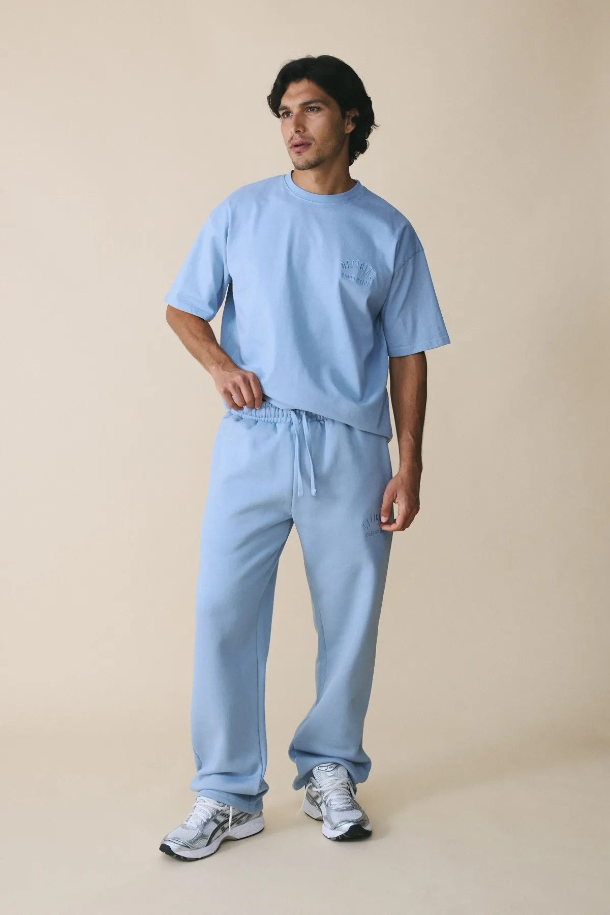 boohooMAN Jogging Coupe Droite Brodé En Molleton Épais 500 G/m²<Homme Survêtements|Essentiels