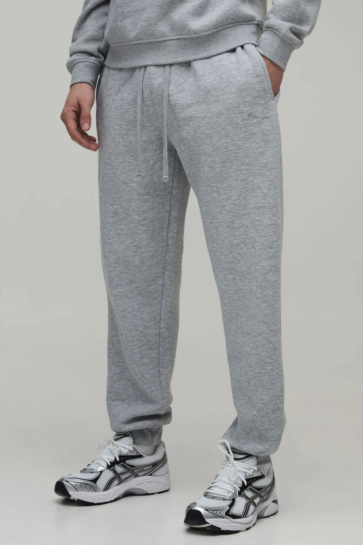 Jogging Coupe Regular Signature Basic Bm