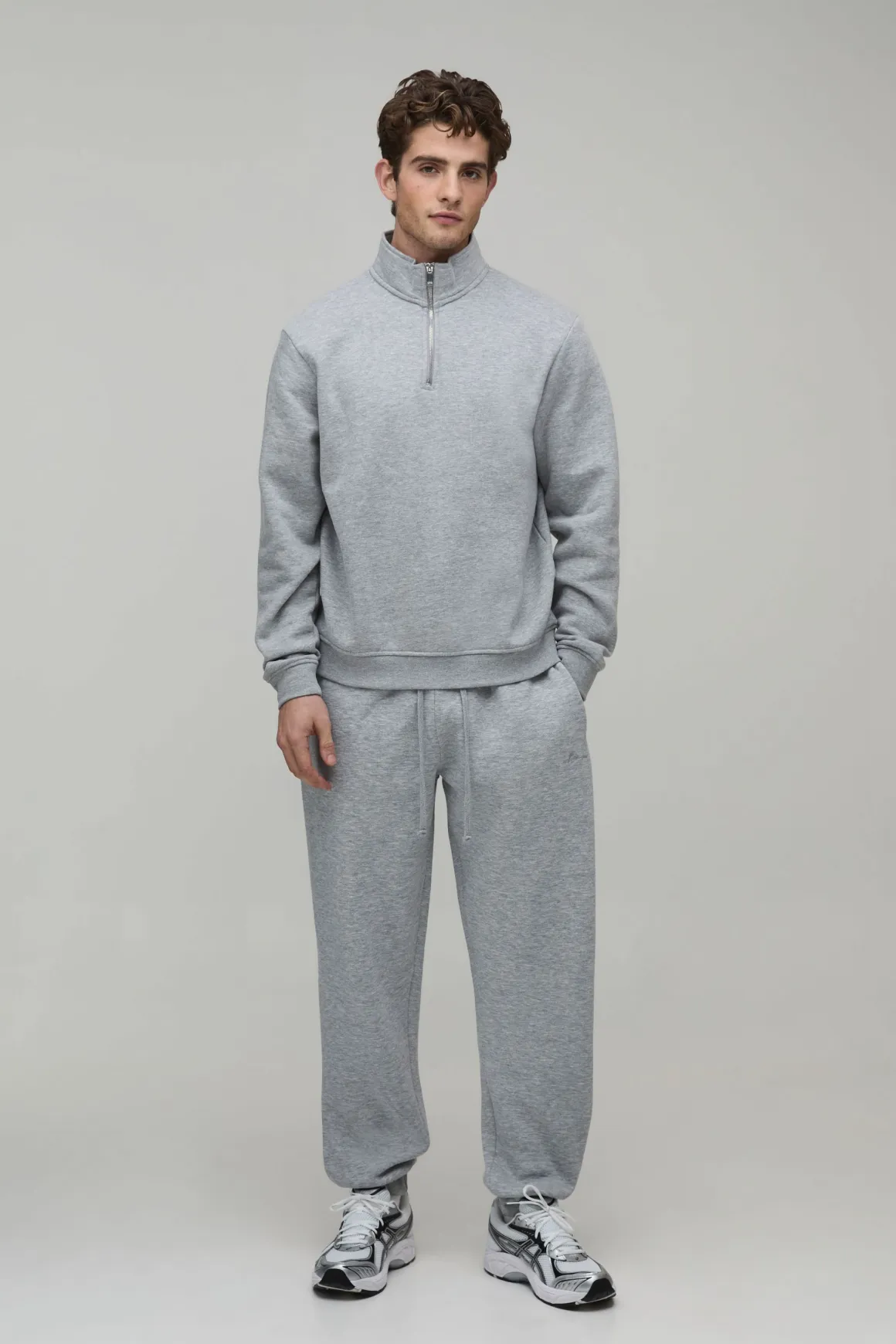 Jogging Coupe Regular Signature Basic Bm
