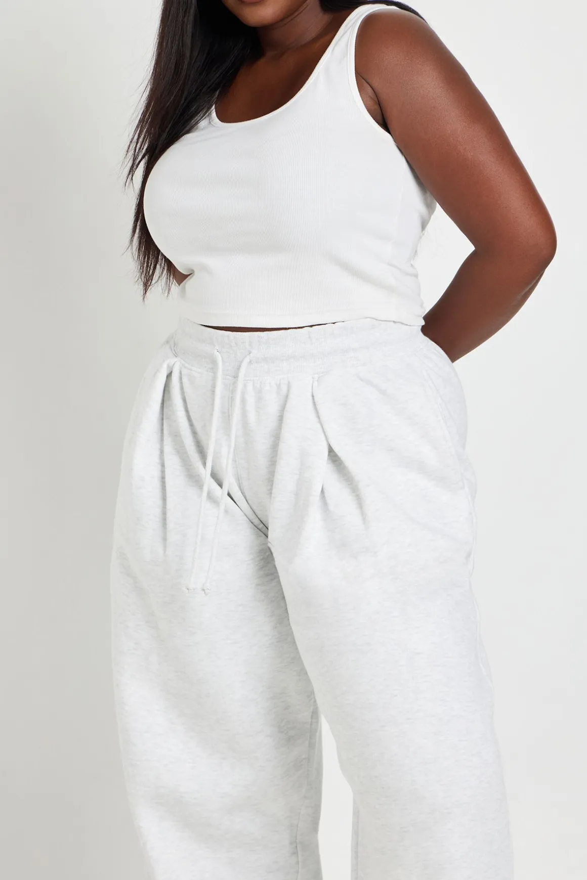 Jogging Grande Taille À Jambes Larges Avec Plis Piqués