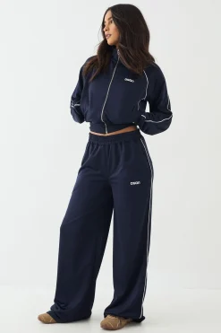Jogging Jambe Droite avec Détail de Passepoil Tricot DSGN Studio