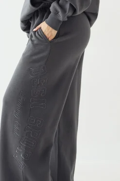 Jogging Jambe Droite DSGN Studio Sport Training Club