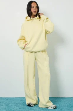 Jogging Jambe Droite à Détails Plis Piqués