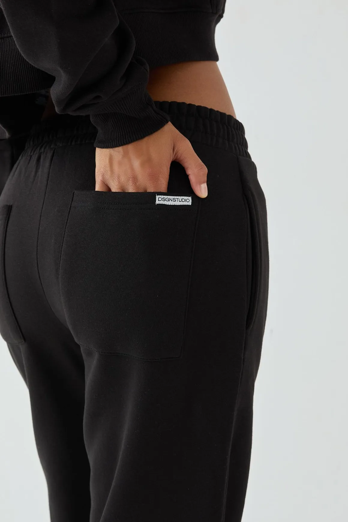 Jogging Oversize à Revers DSGN Studio