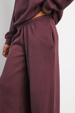 Jogging Taille Moyenne Jambe Large Avec Ceinture Fine