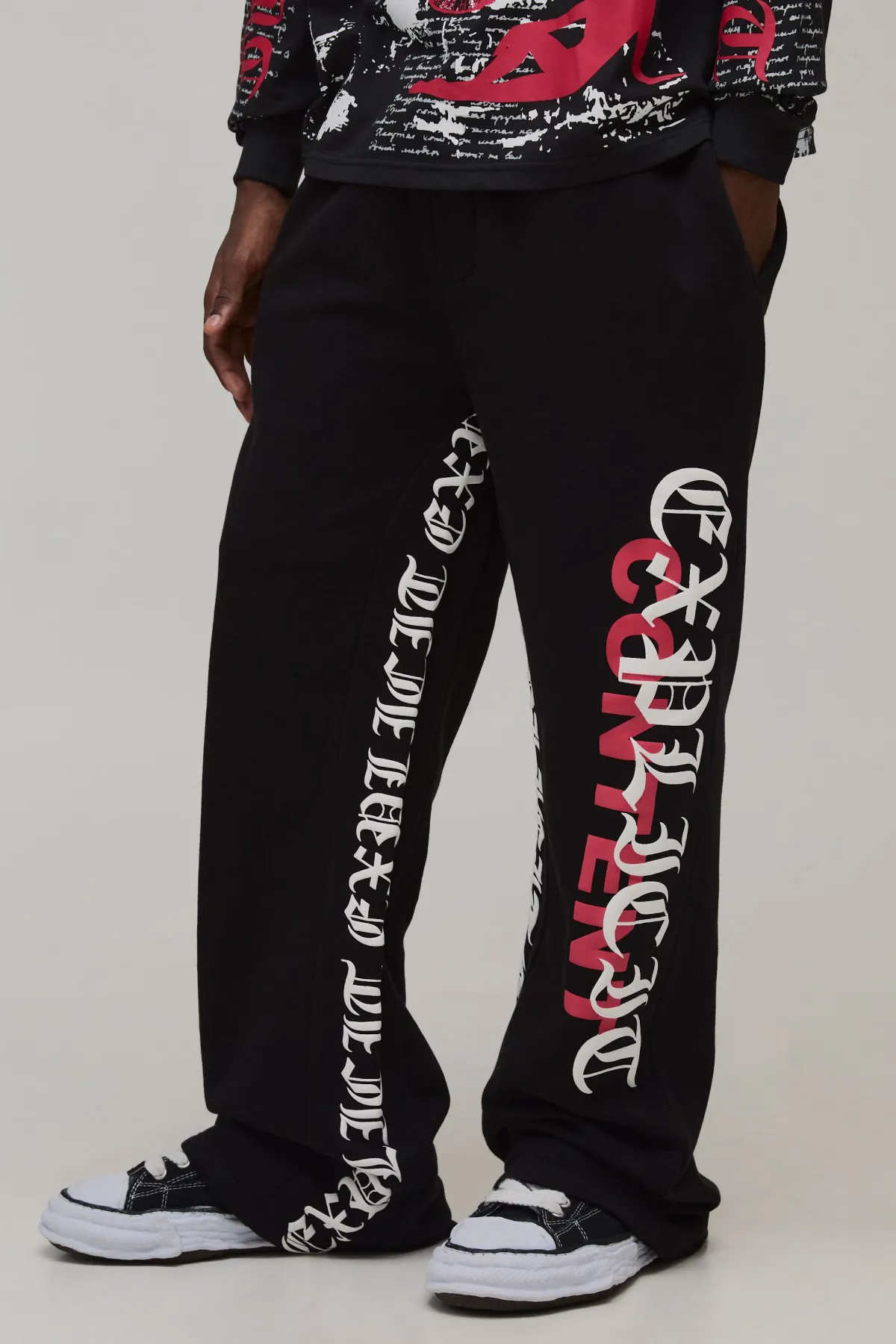 boohooMAN Jogging Évasé Décontracté Imprimé Gothique<Homme Jogging|Tout Afficher