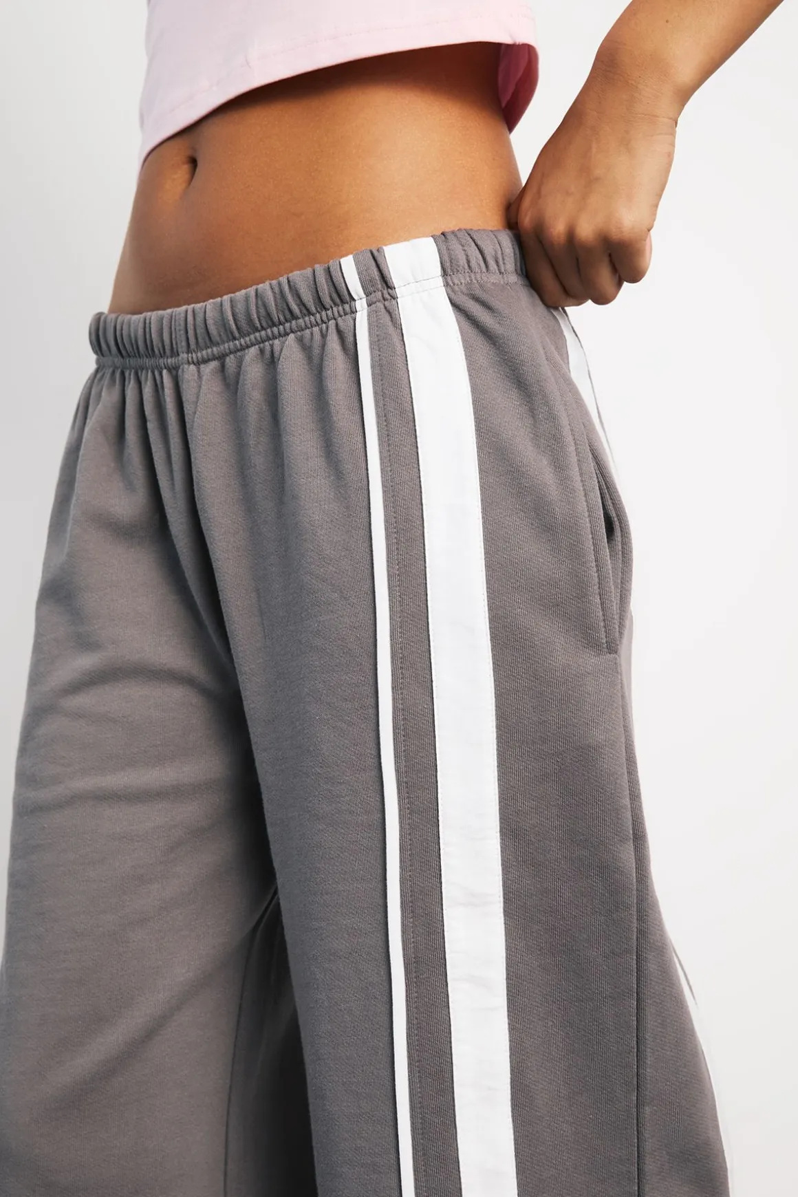 Jort Taille Basse 3/4 En Molleton Bouclette Avec Bande Latérale