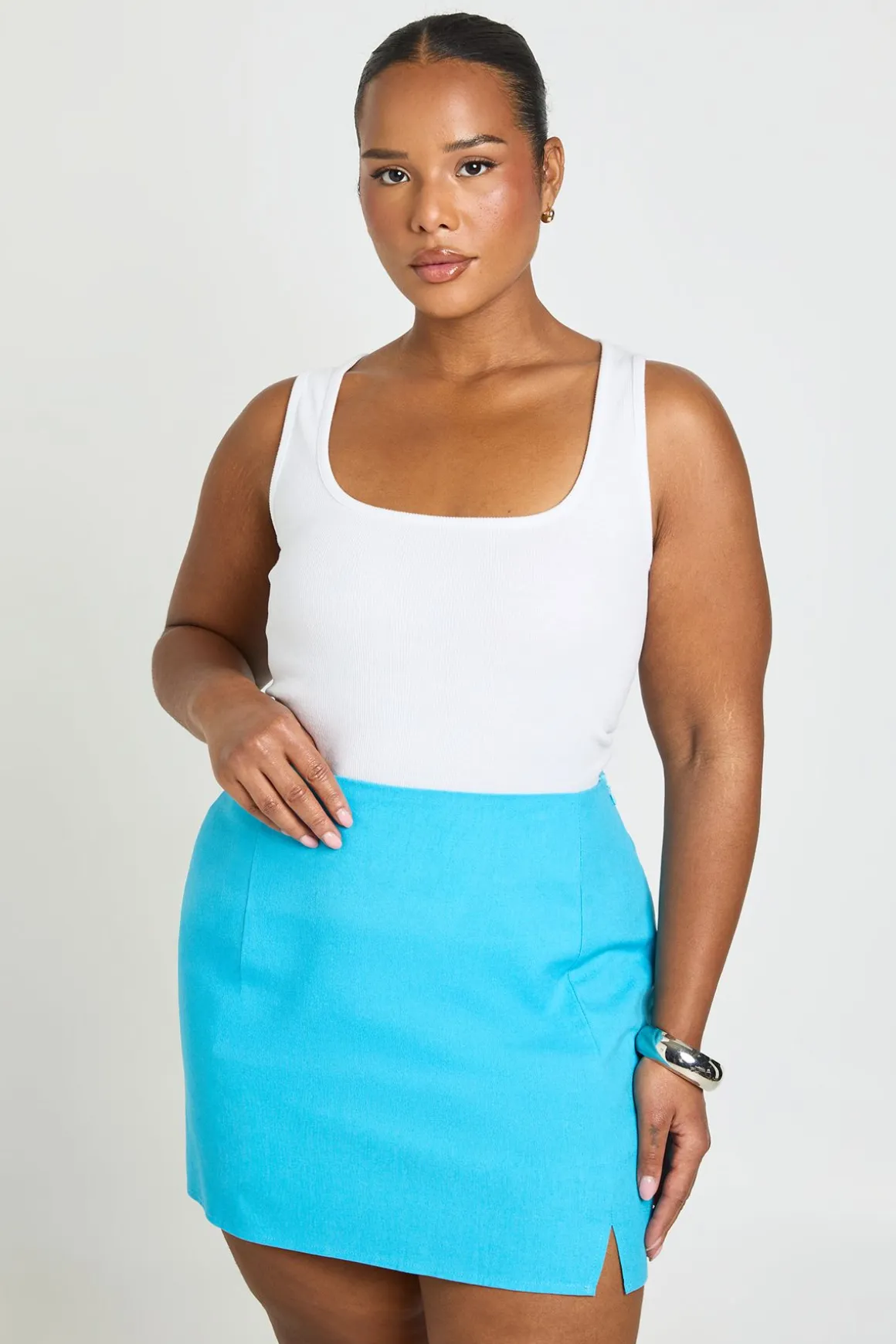 Jupe Courte Grande Taille Aspect Lin Avec Fente Devant