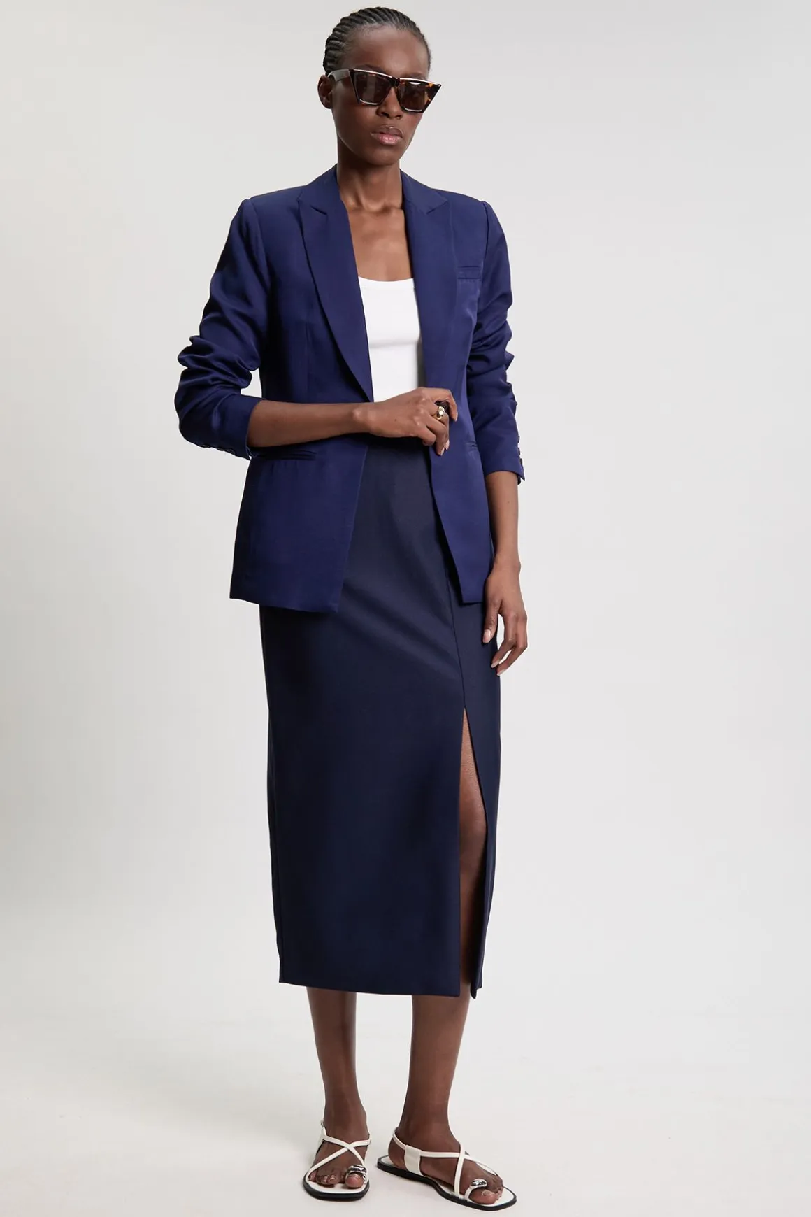 Jupe Crayon Midi Ajustée En Satin