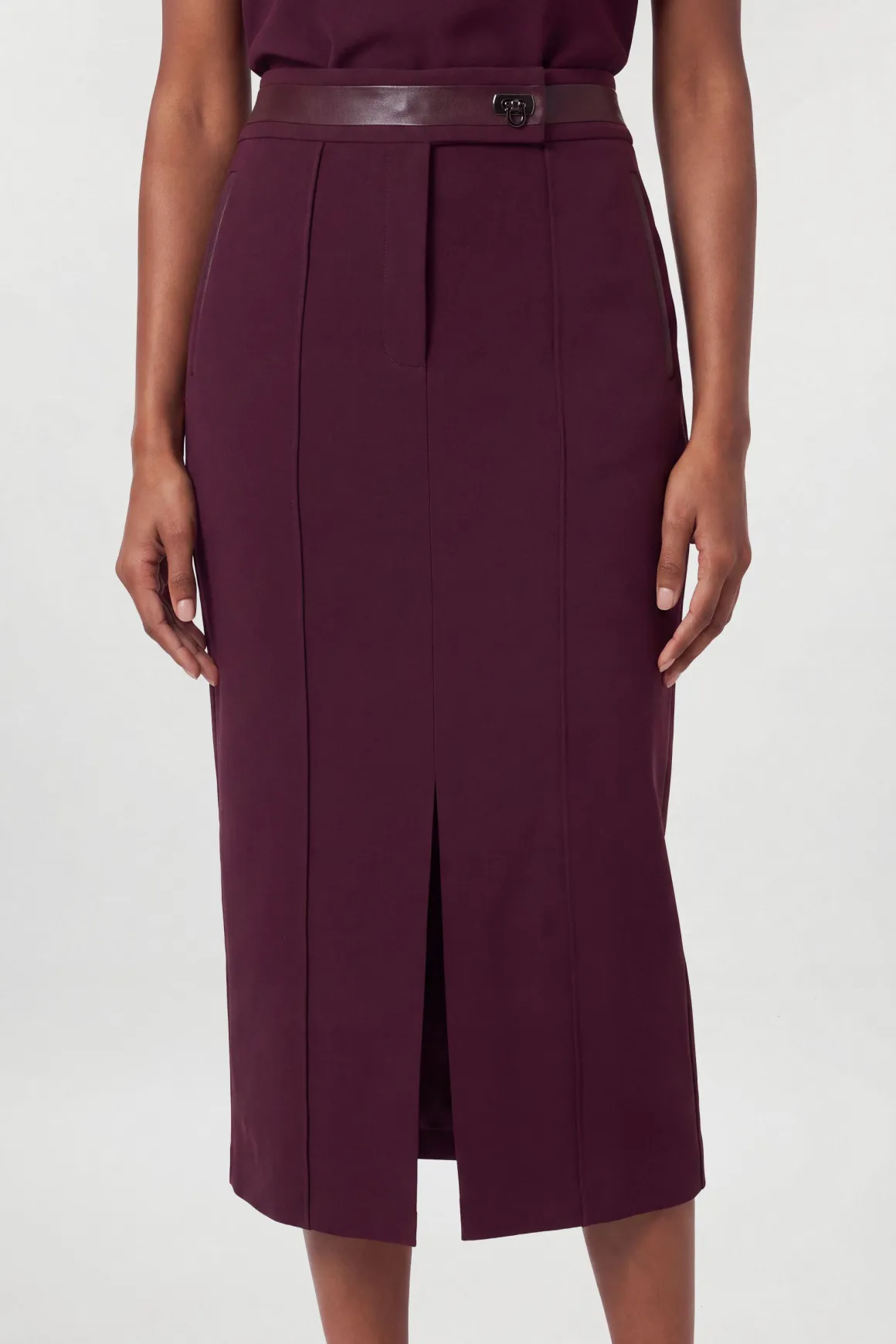 Jupe Crayon Midi Ajustée En Tissu Stretch Compact Et Détail Verrou Tournant En SYNTHÉTIQUE Forever