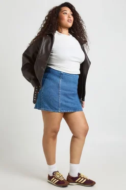 boohoo Jupe En Jean Grande Taille Avec Détails De Coutures<Femme Jupes|Denim
