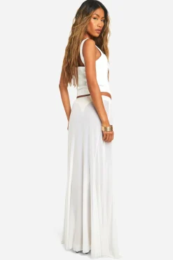 Jupe maxi en maille brodée de fleurs