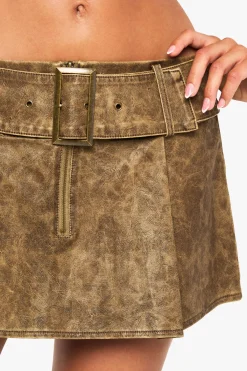 boohoo Jupe micro-mini en synthétique lavé à ceinture<Femme Jupes|Jupes