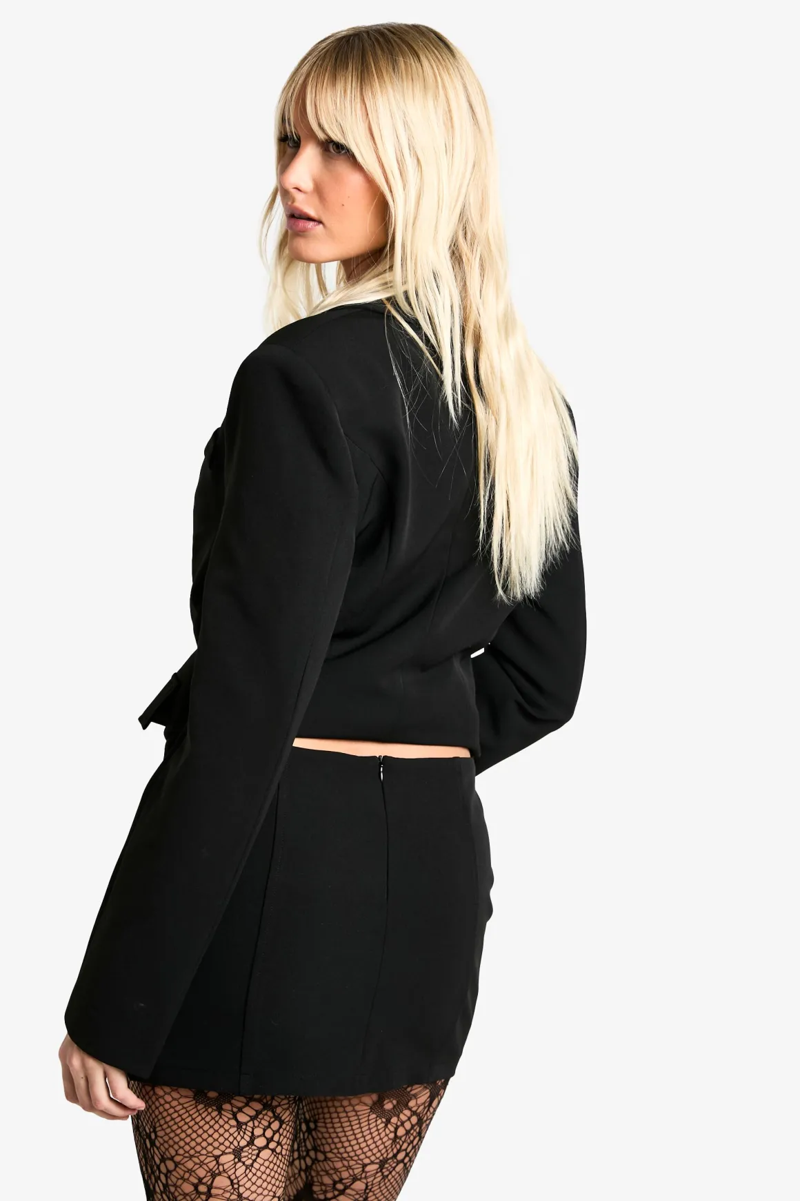 Jupe micro mini fendue à l'avant