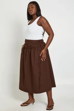boohoo Jupe Midaxi En Popeline Grande Taille Avec Taille Nouée<Femme Jupes|Jupes