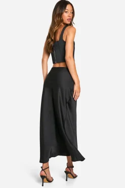 Jupe midaxi en satin style slip
