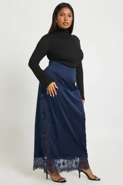 Jupe midaxi Plus en satin avec bordure en dentelle