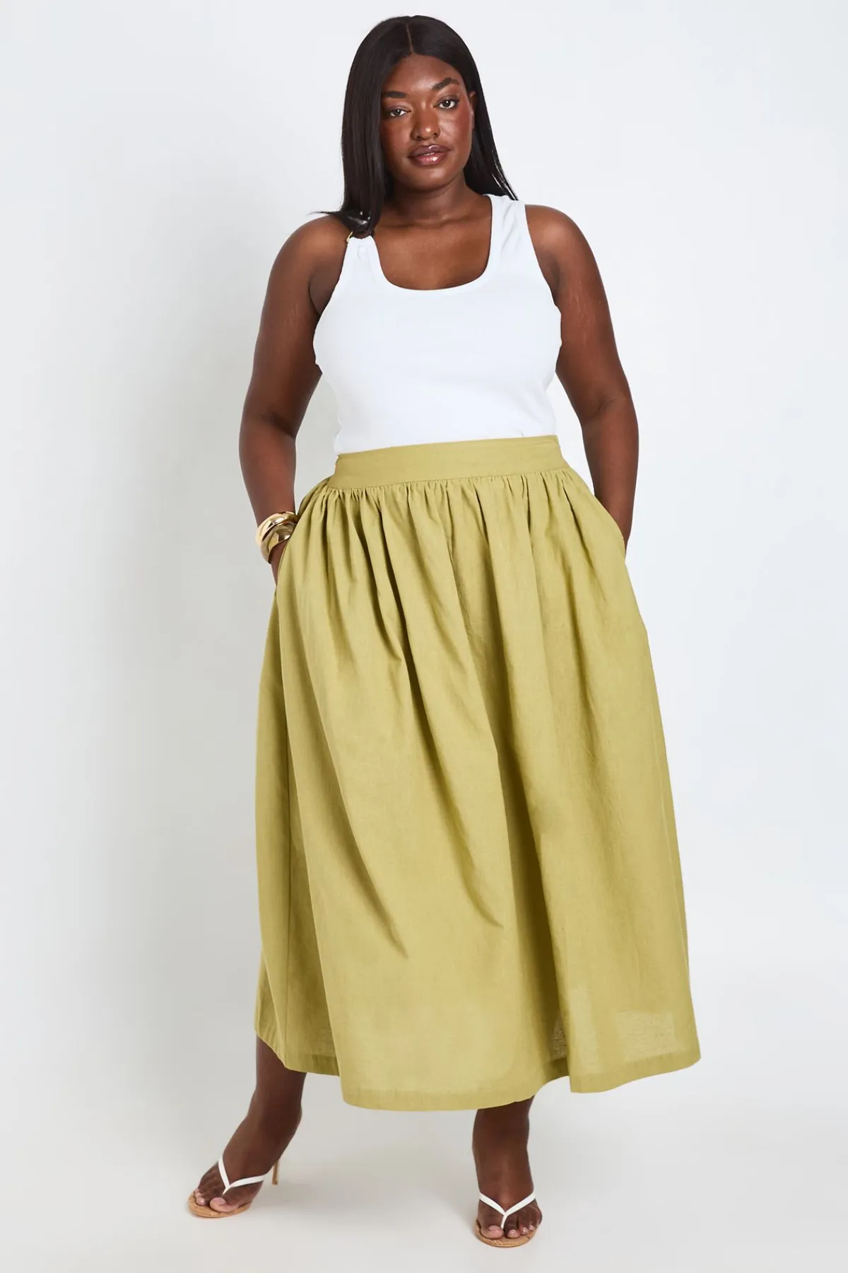 boohoo Jupe Midaxi À Poches En Lin Grande Taille<Femme Jupes|Jupes