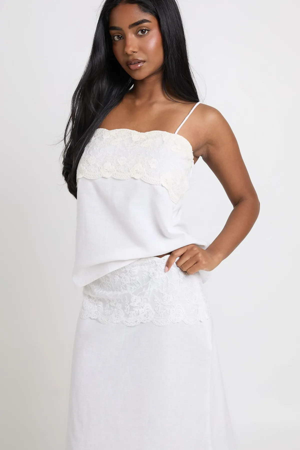 boohoo Jupe Midi En Lin Avec Empiècement En Dentelle<Femme Jupes|Jupes