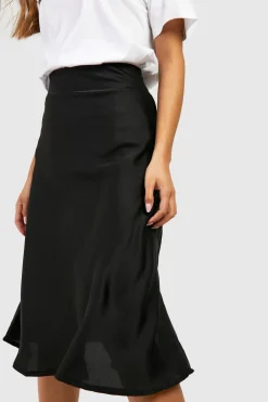 Jupe midi en satin à biais