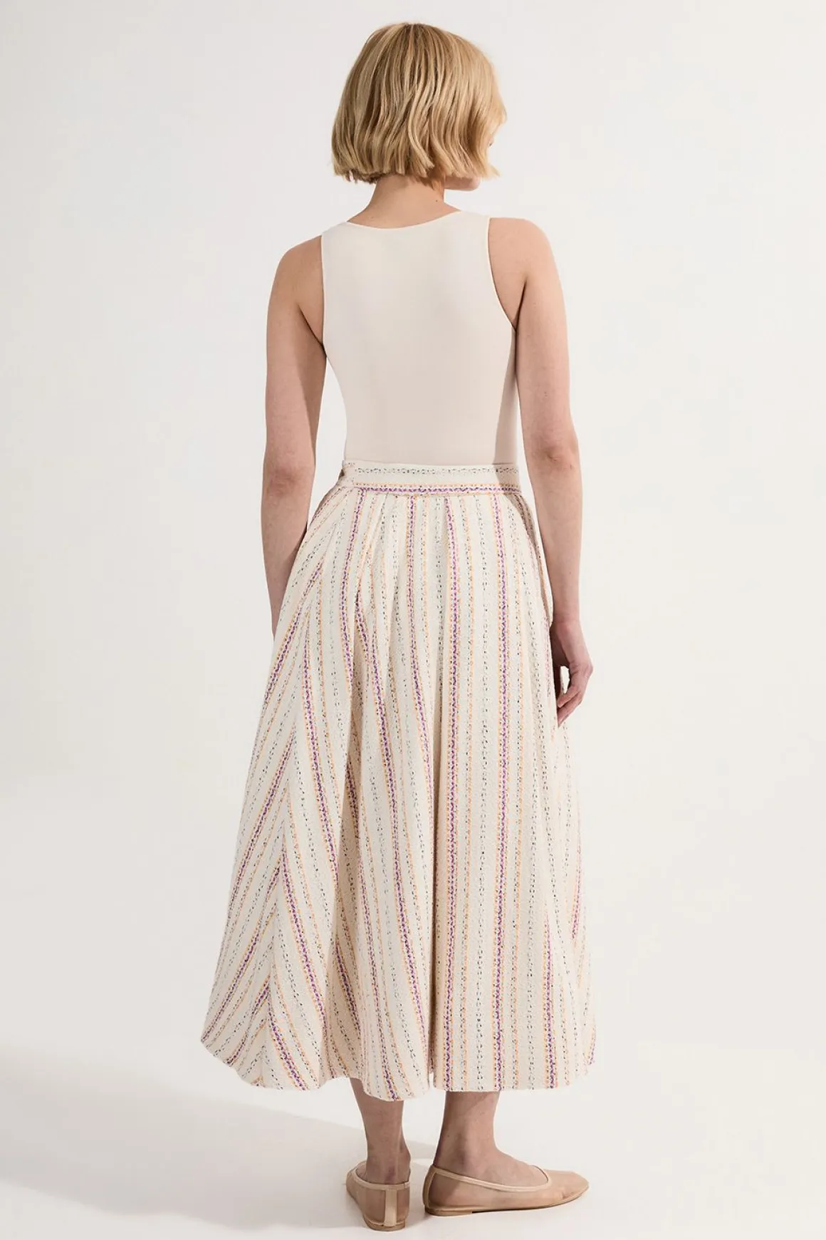Jupe Midi Plissée Ajustée À Rayures Tissées Premium Petite