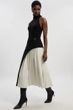 Jupe Midi Plissée Avec Détail De Boucle Ajustée Petite