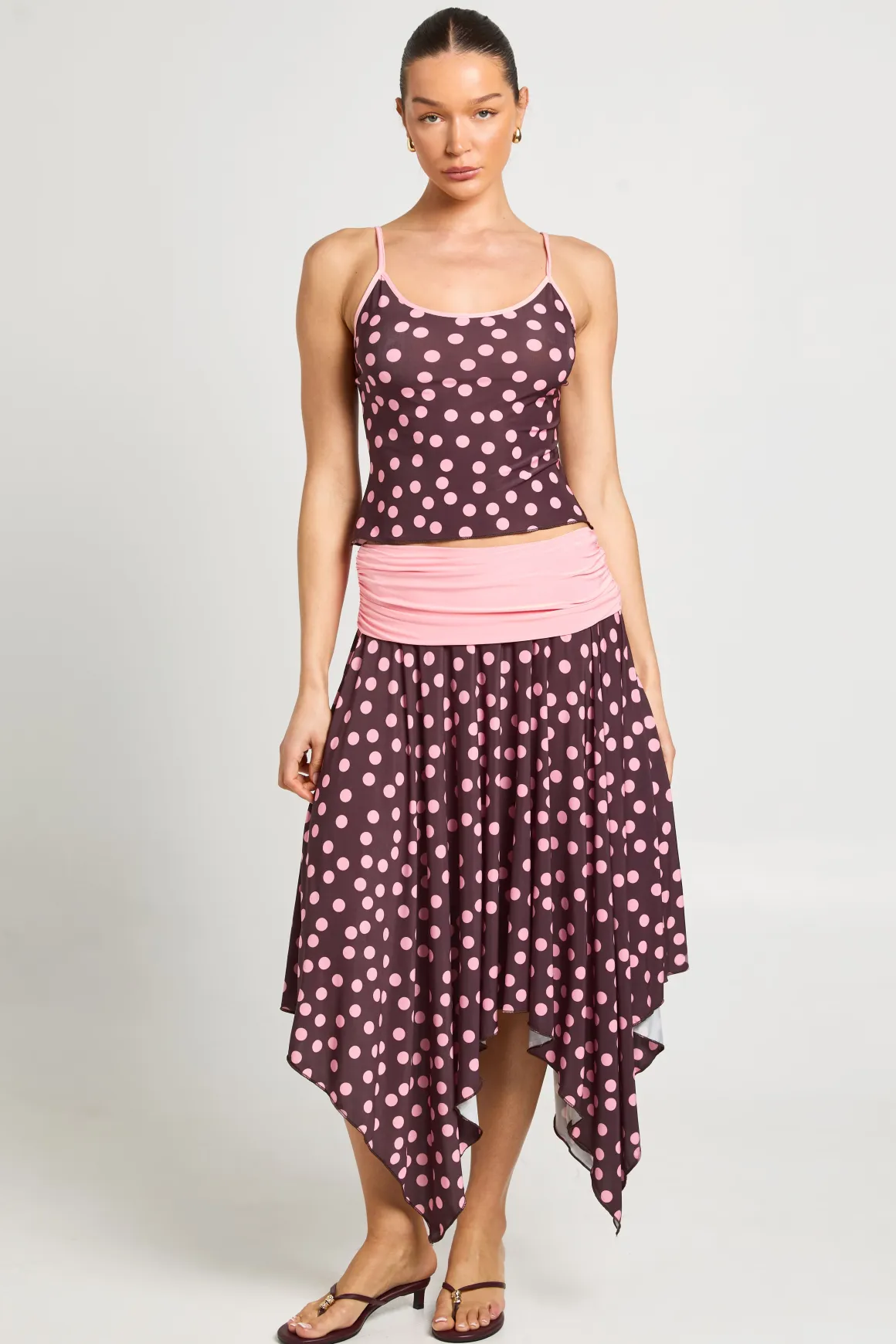Jupe Midi À Pois Avec Taille Contrastante À Revers