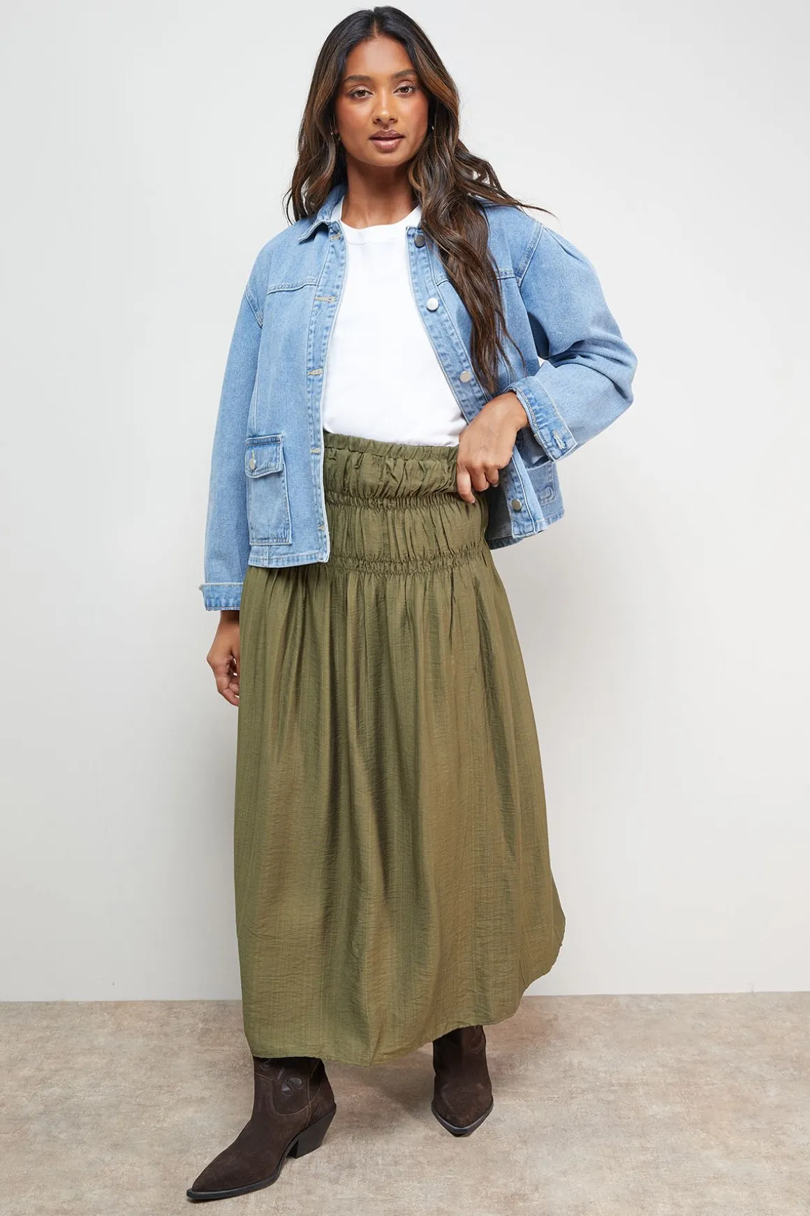 Jupe Midi à Taille Froncée