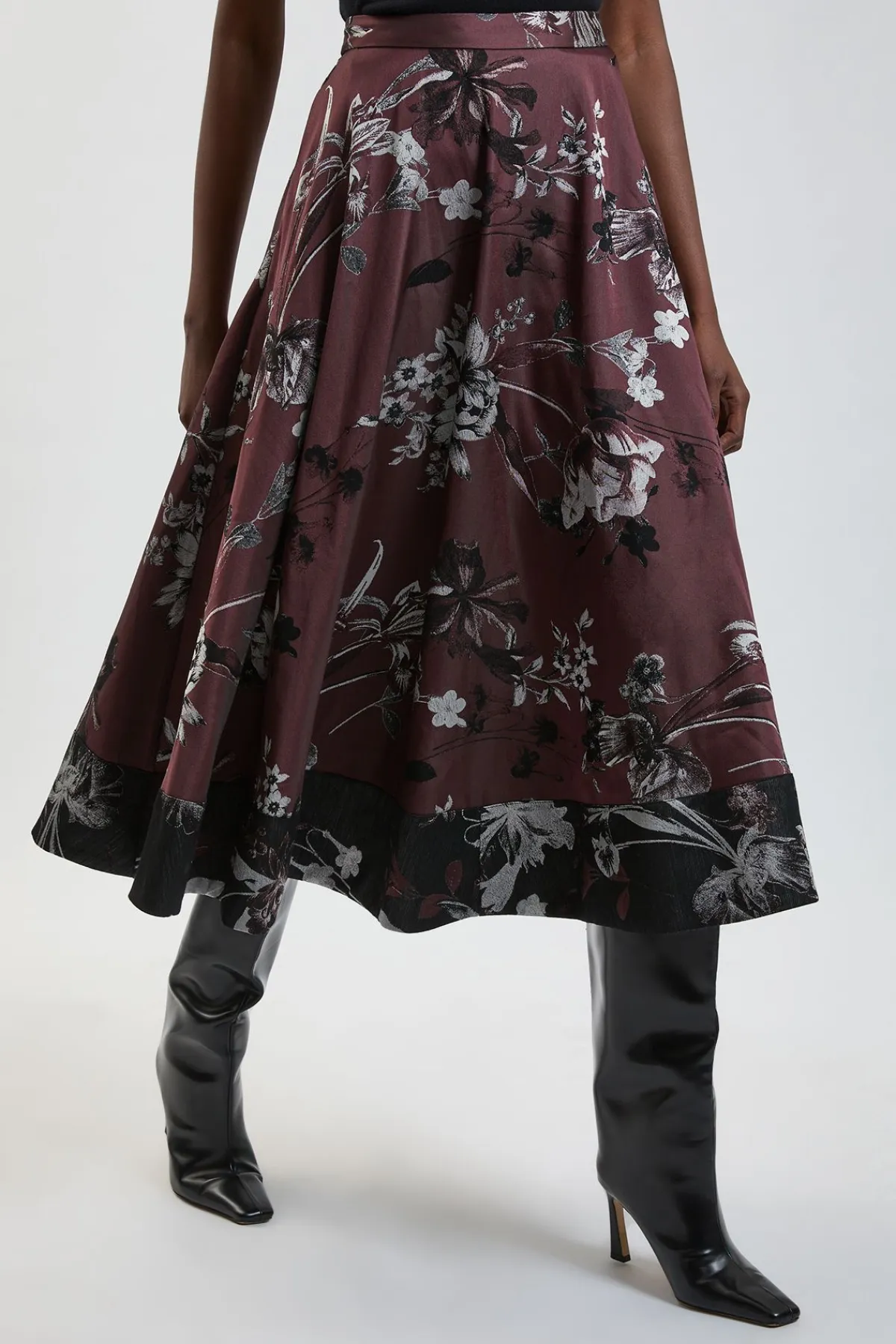 KarenMillen Jupe Midi Évasée Ajustée en Jacquard Floral<Femme Tailleurs|Jupes