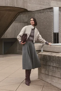 Jupe Midi Évasée En Stretch Compact À Rayures