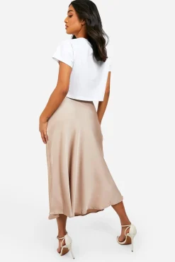 boohoo Jupe Mi-longue En Satin Petite<Femme Jupes|Jupes