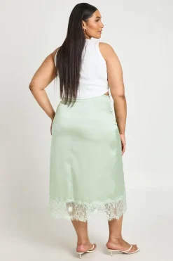 Jupe Mi-longue Satinée Grande Taille Avec Bordure En Dentelle