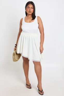 Jupe Mini Asymétrique Grande Taille À Texture Crêpe Et Bordure En Dentelle