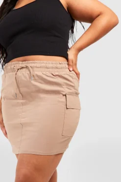 Jupe mini cargo grande taille à cordon