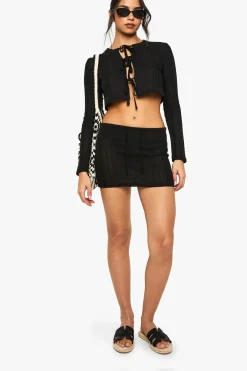 Jupe mini en crochet avec culotte intégrée