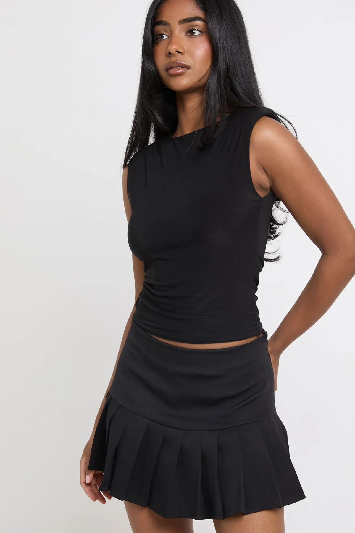 boohoo Jupe Mini Plissée Ajustée<Femme Tailleurs|Jupes