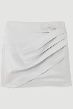 Jupe mini structurée en viscose satinée, taillée et froncée